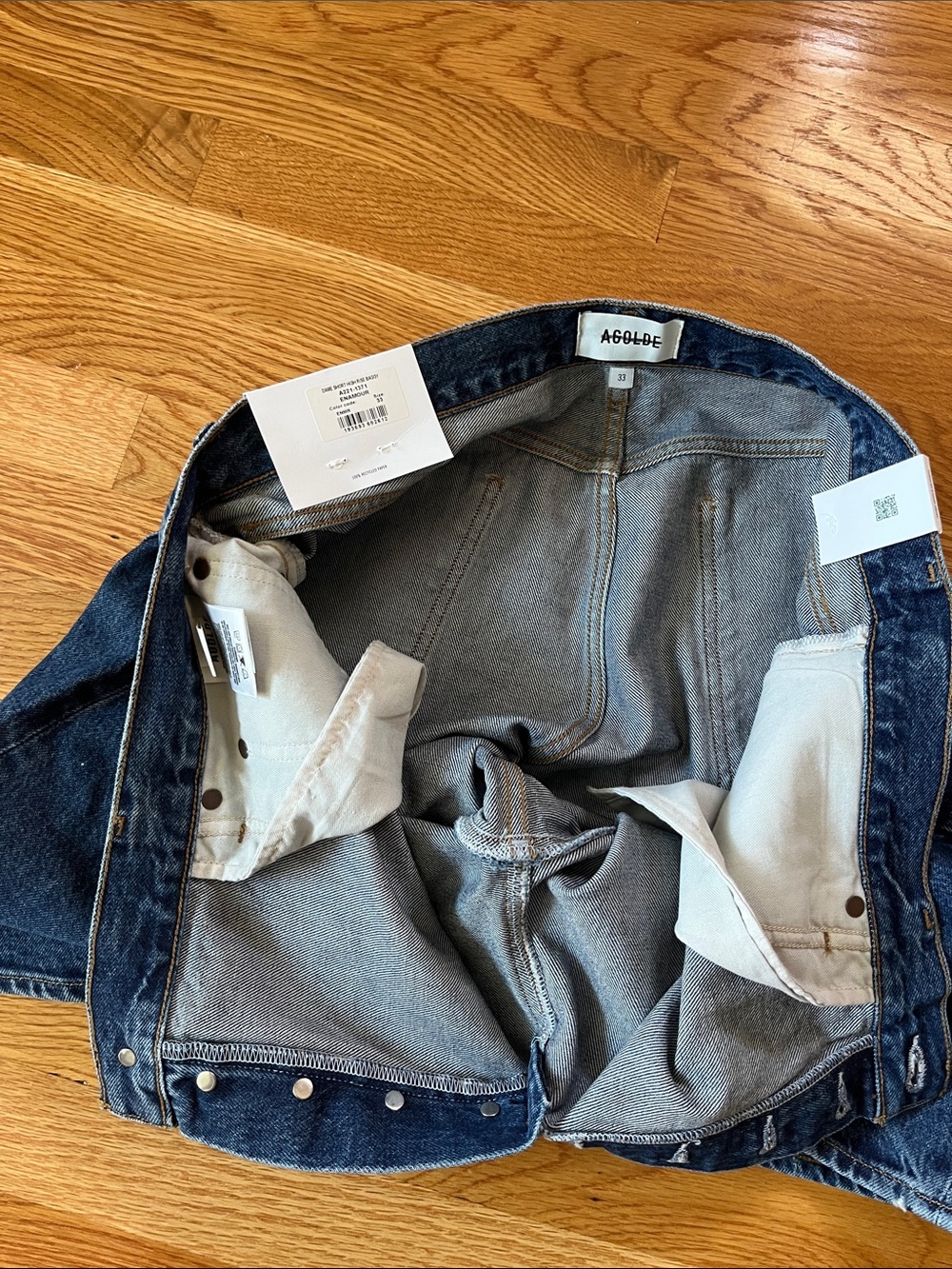 Agolde Dame Short High Rise Baggy Size 33 NWT - Picture 10 of 12